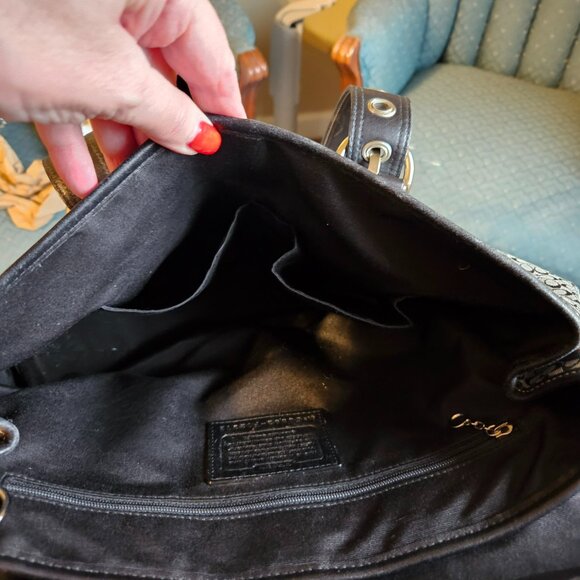 Coach Soho EUC Signature Flap Leather Black Grey Handbag-Item #714 - Picture 4 of 7